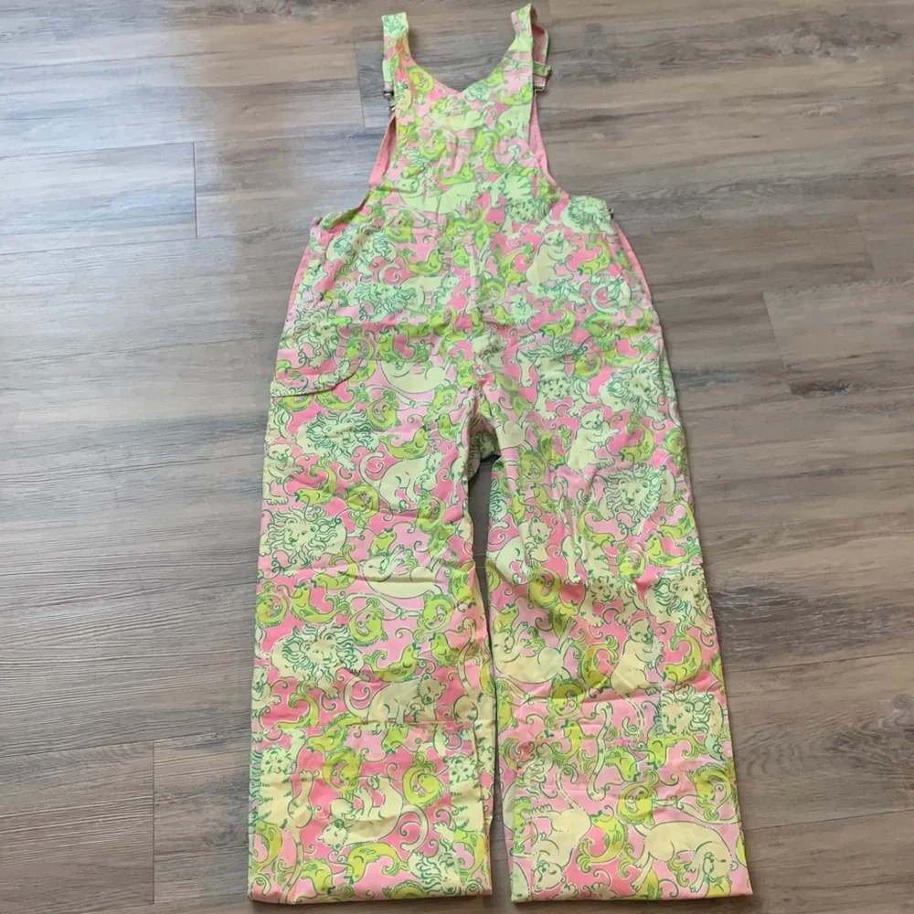 Lilly Pulitzer Vibrant Pink and Green Lion and Fish Overalls Size 6 - Picture 8 of 13